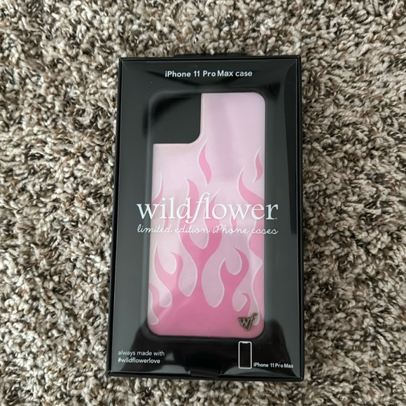 Wildflower Phone Case- iPhone 11 Pro Max Case Limited Edition Pink Flames Used - Picture 4 of 9